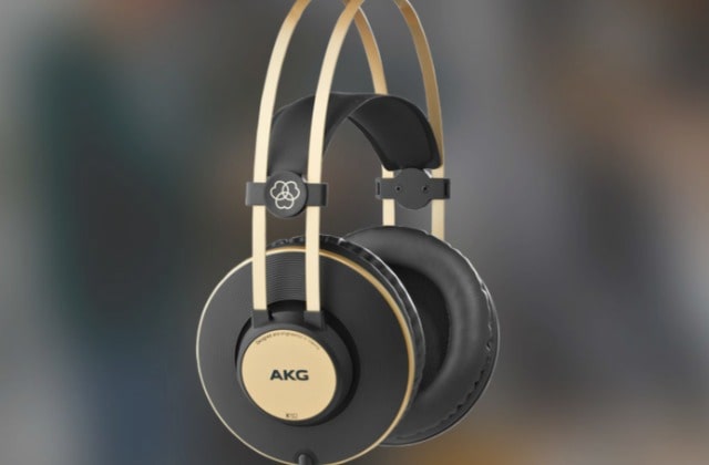 AKG repair example